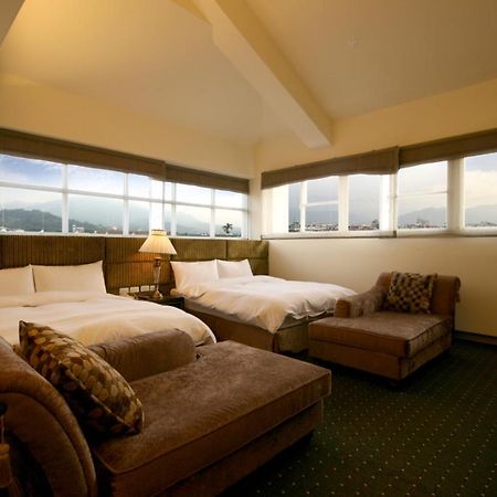 Mountain Fish Water Hotel Чичи Экстерьер фото