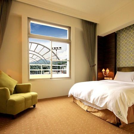 Mountain Fish Water Hotel Чичи Экстерьер фото